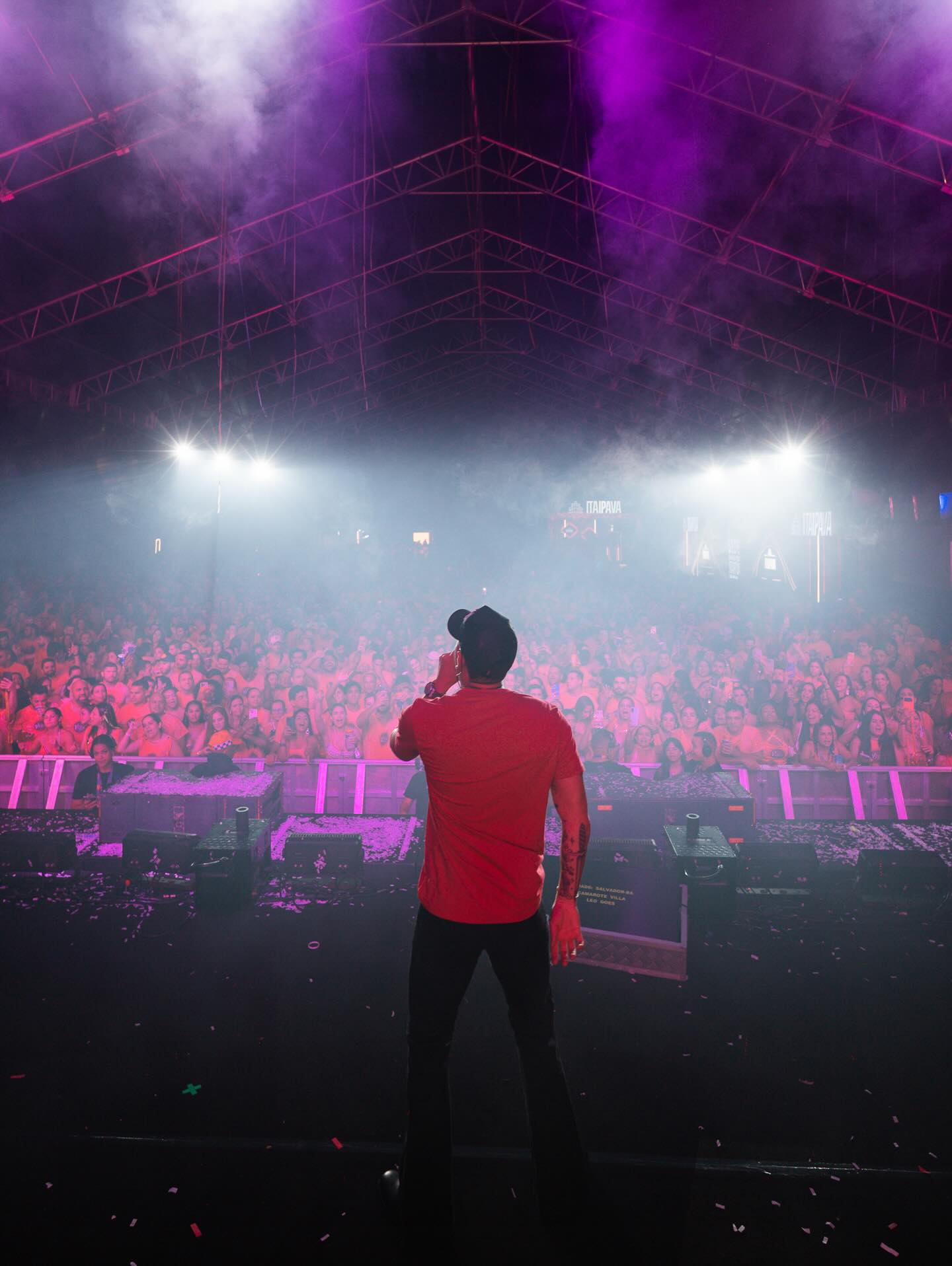 Show 3