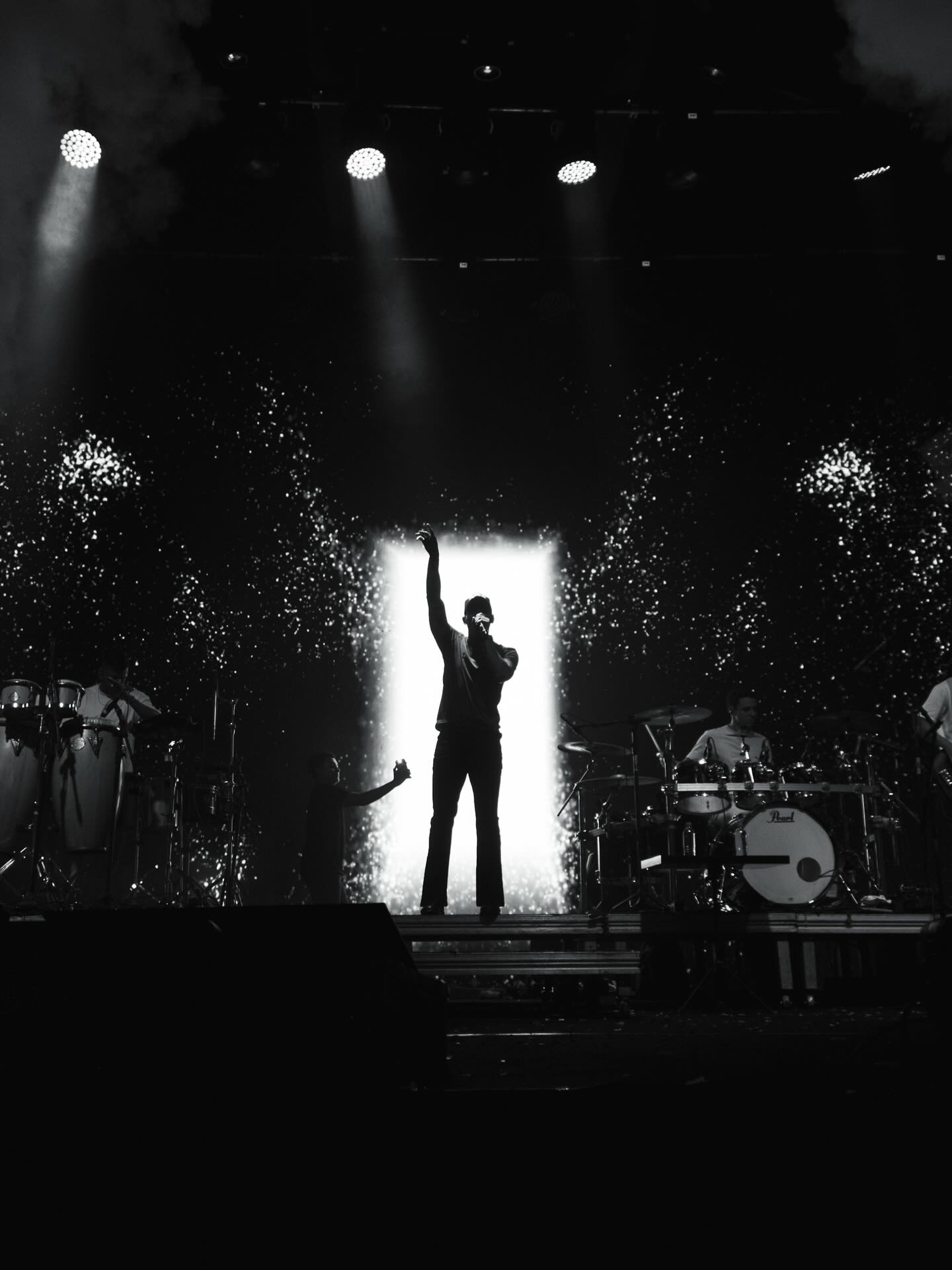 Show 4